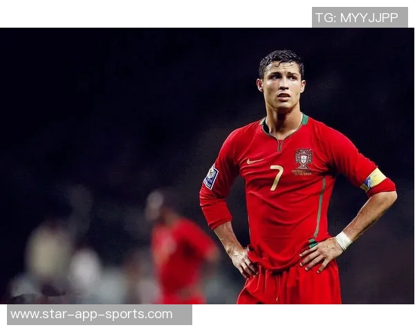 全球球迷最多的足球明星是谁 他为何成为全世界球迷的焦点