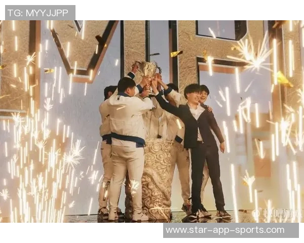 荣耀加冕足球年度球星盛典见证绿茵传奇与巅峰对决