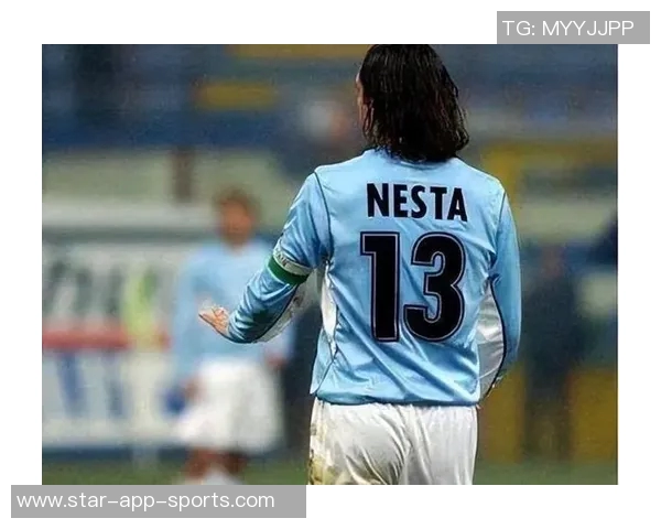 内斯塔:意大利足球传奇巨星的辉煌历程与影响力分析 内斯塔:意大利足球传奇巨星的辉煌历程与影响力分析